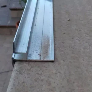 Profilato in alluminio